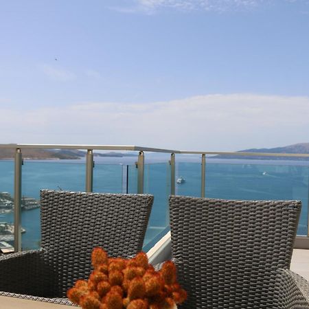 Апартаменты Rocknest Sea View Penthouse Саранда Экстерьер фото