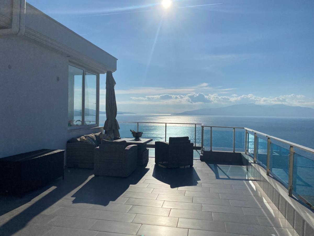 Апартаменты Rocknest Sea View Penthouse Саранда Экстерьер фото