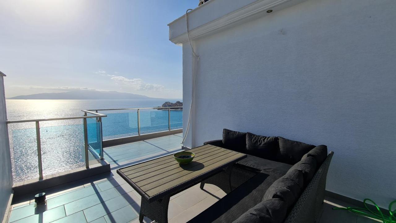 Апартаменты Rocknest Sea View Penthouse Саранда Экстерьер фото