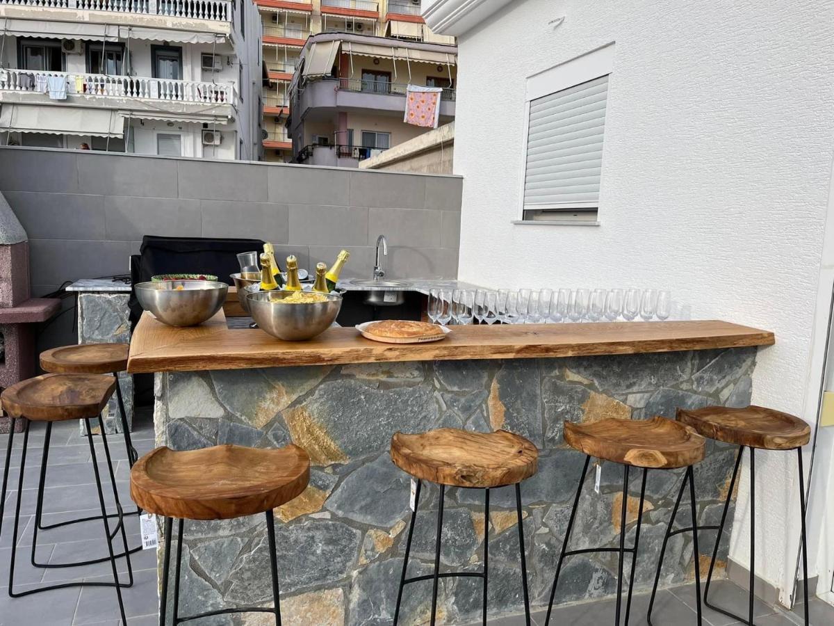 Апартаменты Rocknest Sea View Penthouse Саранда Экстерьер фото